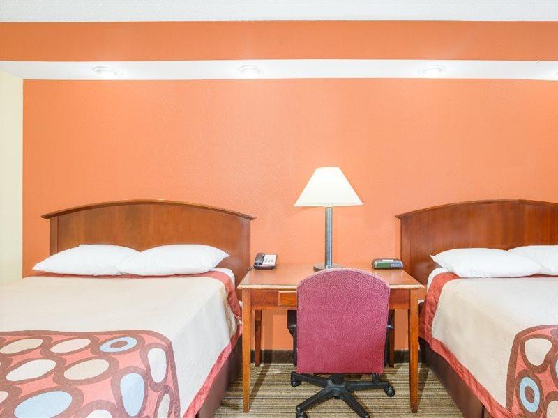 Coastal Inn & Suites Wilmington Zewnętrze zdjęcie