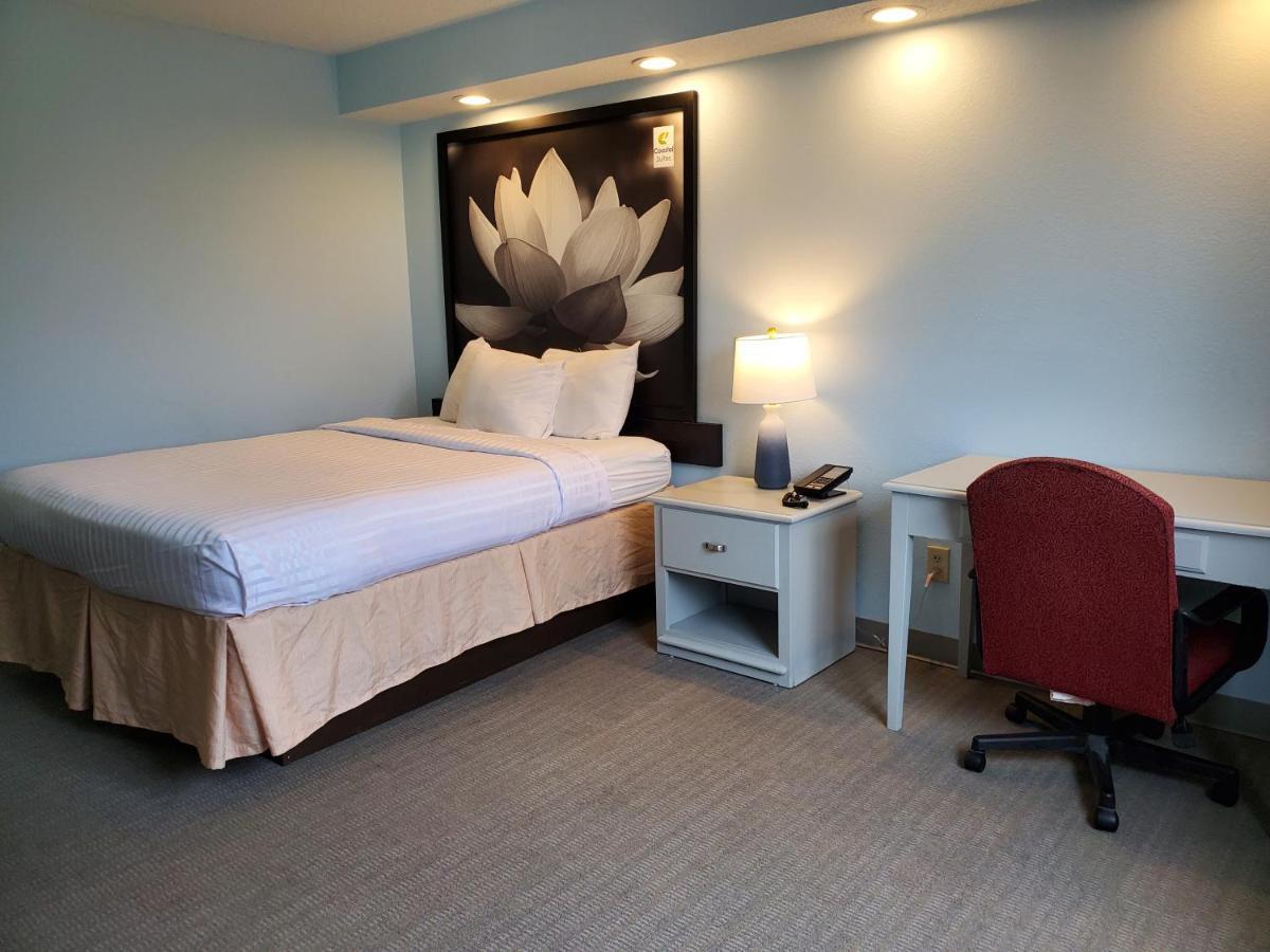 Coastal Inn & Suites Wilmington Zewnętrze zdjęcie