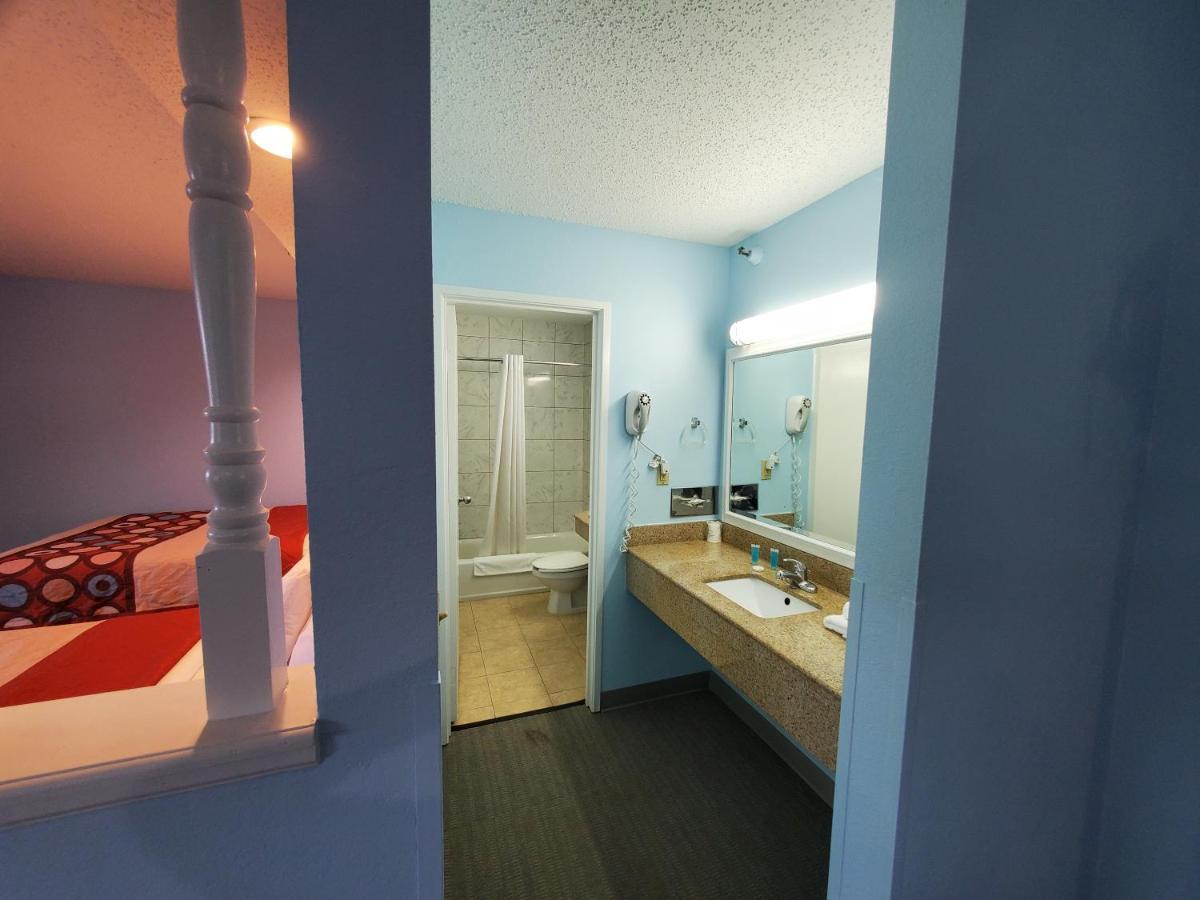 Coastal Inn & Suites Wilmington Zewnętrze zdjęcie