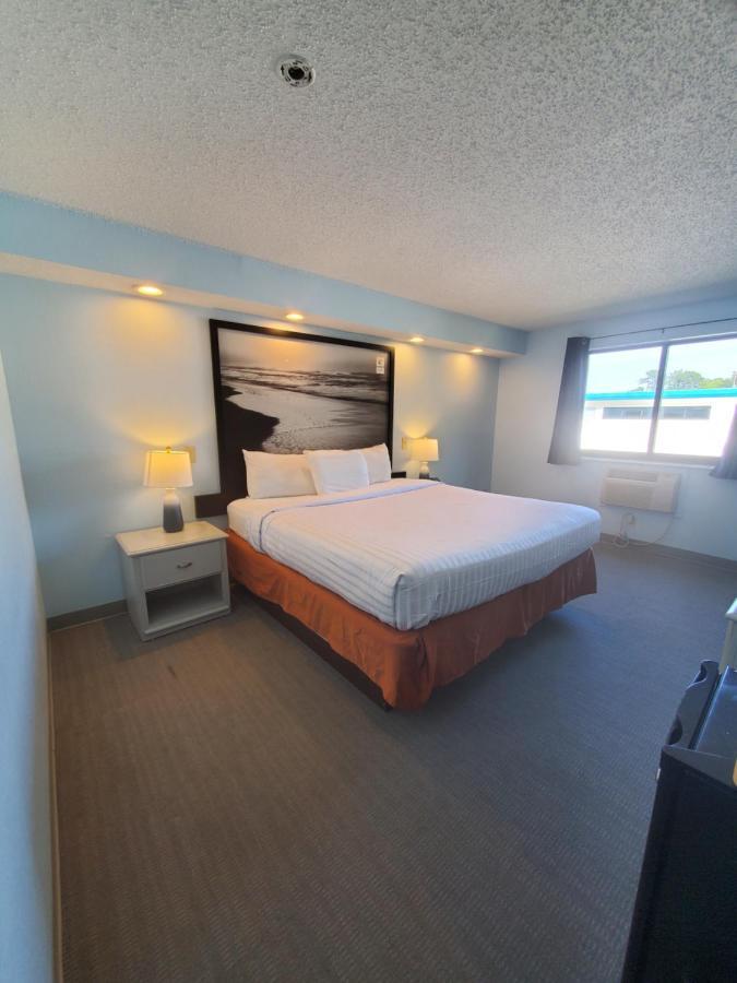 Coastal Inn & Suites Wilmington Zewnętrze zdjęcie