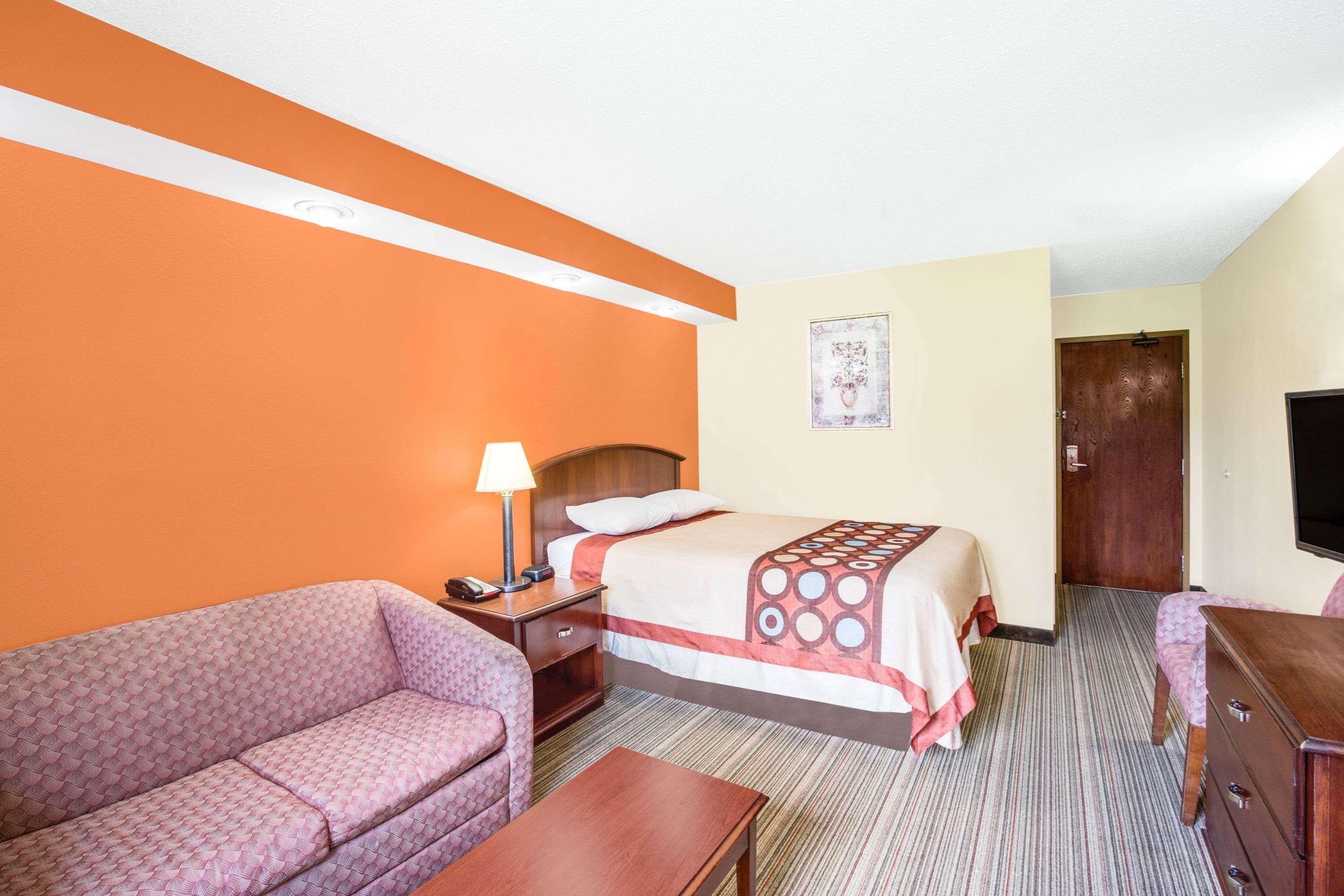 Coastal Inn & Suites Wilmington Zewnętrze zdjęcie